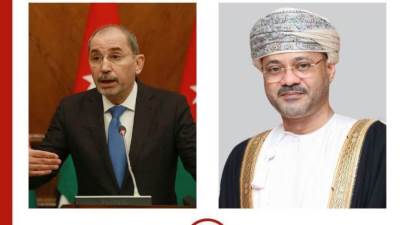 وزير الخارجية الأردني ونظيره العُماني يؤكدان رفض التصعيد والتضامن المتبادل