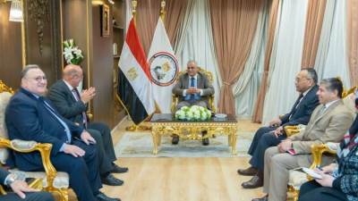 "جمبلاط" يستقبل وفد من البنك العقاري المصري العربي لبحث أوجه التعاون المشترك