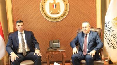 وزيرا التعليم والصناعة يبحثان سبل التعاون بين الوزارتين لترجمة الأبحاث العلمية لنتائج تسهم في خدمة المجتمع الصناعي
