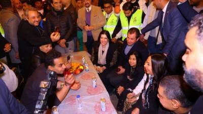 وزيرة التضامن تتفقد الاستعدادات النهائية لإفطار المطرية.. وتعلن تدشين مؤسسة شباب 15 رمضان