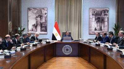 رئيس الوزراء يتابع تداعيات التصعيد العسكري بالمنطقة وتأثيراته في سلاسل الإمداد العالمية