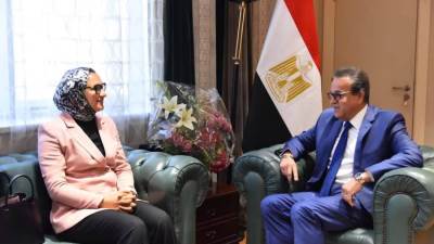 وزير الصحة يستقبل محافظ الوادي الجديد لمتابعة المشروعات الصحية الجارية وتسريع الإنجاز