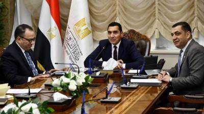 وزير الشباب والرياضة يبحث مع المدير الإقليمي وممثل الوكالة الدولية لمكافحة المنشطات في إفريقيا استضافة مصر "الملتقى الأفريقي الأول لمكافحة المنشطات"