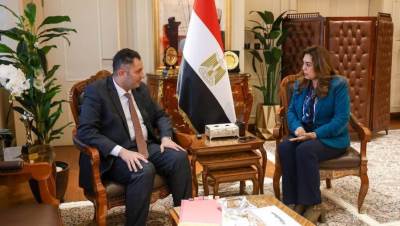 وزيرة التنمية المحلية والبيئة تتابع مع محافظ دمياط تنفيذ مشروعات الخطة الاستثمارية والملفات التنموية وتحسين الخدمات للمواطنين