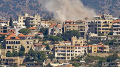 استهدف الطيران الحربى الإسرائيلى شقة سكنية في منطقة النبعة - برج حمود فى بيروت