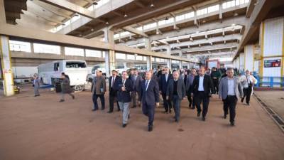  وزير النقل يتفقد المركز الفني للصيانة والإصلاح بميت حبيش بطنطا التابع للشركة القابضة للنقل البحري والبري