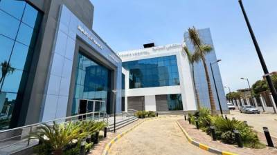 لأول مرة بمستشفى السباعية المركزي بأسوان .. إجراء جراحة تثبيت كسر بالساق بتقنية المسمار النخاعي