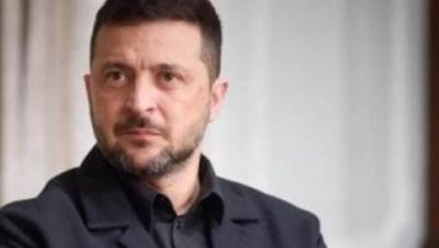 زيلينسكي يتوصل إلى اتفاق مع ماكرون لاختبار نظام جديد لمواجهة الصواريخ الباليستية