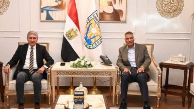 وزير السياحة والآثار يلتقي بمحافظ جنوب سيناء لبحث سبل تعزيز التعاون لدعم القطاع السياحي وزيادة الحركة السياحية الوافدة
