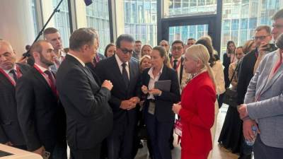 وزير الصحة يستعرض التجربة المصرية الرائدة في تطوير المنظومة الصحية خلال جلسة حوارية بمنتدى «الحياة الصحية» في موسكو