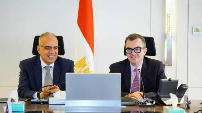 وزيرا التخطيط والموارد المائية يناقشان مقترح الخطة الاستثمارية لوزارة الري للعام المالي القادم 2026 / 2027