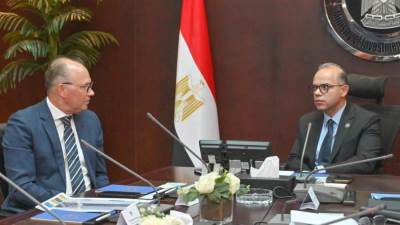  وزير الاستثمار والتجارة الخارجية يلتقي ممثلي تحالف رينيرجي جروب لبحث تطورات أكبر مشروع متكامل للطاقة الخضراء وإنشاء مركز بيانات عالمي Hyperscale Data Center بسيناء