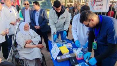 مع بداية أول أيام عيد الفطر المبارك.. هيئة الرعاية الصحية تطلق حملة «عيد واطمن» وتنشر الفرق الطبية في الميادين والأماكن الأكثر ارتيادًا والمساجد خلال صلاة العيد