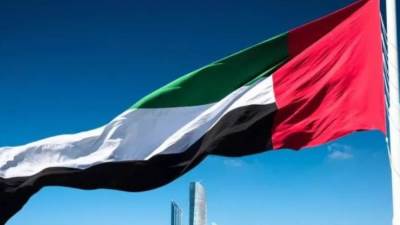 الإمارات تعلن التصدي لهجوم صاروخي وتدعو السكان للبقاء في أماكن آمنة