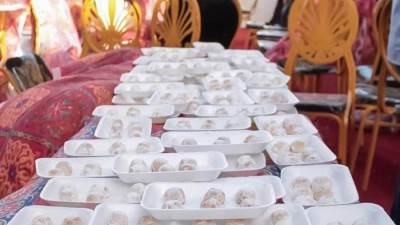 التضامن الاجتماعي: نقاط الإطعام توزع كعك العيد على المترددين عليها في مختلف محافظات الجمهورية