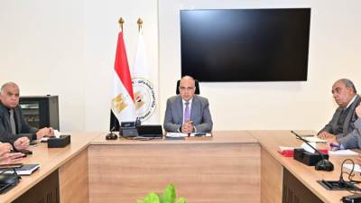 سويلم يتابع أعمال نموذج تطوير إدارة المياه في زمام ترعة الإسماعيلية وفروعها