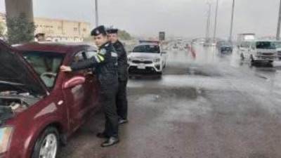 وزارة الداخلية: جهود أمنية مكثفة لمواجهة تداعيات موجة الطقس السيئ بكافة المحافظات