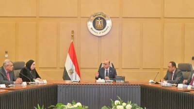  وزير الاستثمار يبحث مع المجلس التصديري للتشييد والبناء آليات التوسع الخارجي وتعزيز النفاذ للأسواق الدولية بحضور ممثلي شركات التأمين