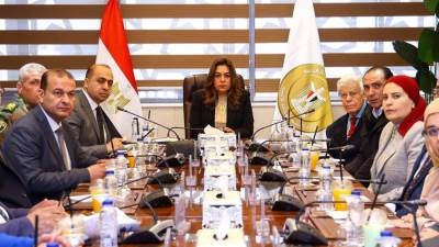  وزيرة التنمية المحلية والبيئة تترأس الاجتماع الخامس لمجلس إدارة جهاز تنظيم المخلفات