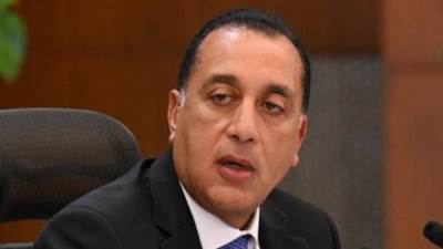 رئيس الوزراء: تفعيل العمل "أونلاين" الأحد من كل أسبوع بداية من أول أبريل