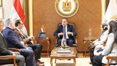 وزير التعليم العالي يبحث مع جامعة بون الألمانية آفاق التعاون الأكاديمي وبرامج التميز البحثي