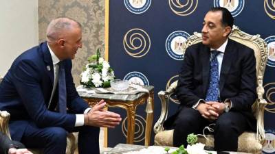 رئيس الوزراء يلتقي الرئيس التنفيذي لعمليات الموارد الطبيعية لشركة "إيني"