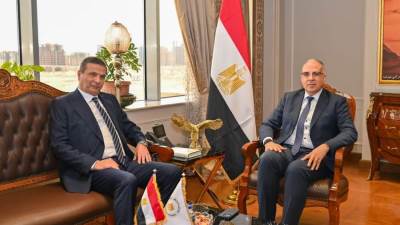 وزير الموارد المائية والري ووزير الزراعة واستصلاح الأراضي يبحثان موقف الموضوعات المشتركة بين وزارتي الري والزراعة