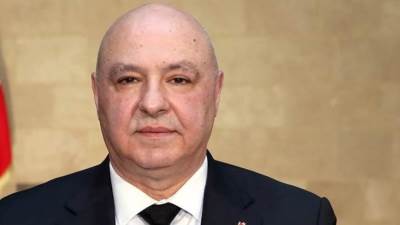 الرئيس اللبناني يؤكد تضامن بلاده مع قطر