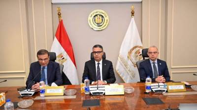 وزراء التموين والزراعة والاستثمار يعقدون اجتماعًا ثلاثيًا لبحث آليات التكامل لتحقيق استقرار الأسواق وتعزيز جهود التنمية الاقتصادية