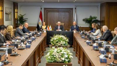 اقتصادية قناة السويس ومنظمة اليونيدو تطلقان البرنامج الوطني للهيدروجين النظيف – مصر