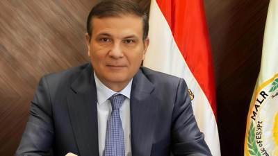 وزير الزراعة يوجه برفع حالة الطوارئ لمواجهة تأثيرات التقلبات الجوية على القطاع الزراعي ويؤكد: دعم الفلاح وتدقيق التوصيات الفنية أولوية قصوى