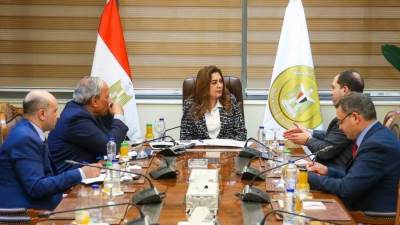 وزيرة التنمية المحلية والبيئة تلتقي عدداً من أعضاء مجلسي النواب والشيوخ لمتابعة الملفات الخدمية واحتياجات المواطنين بالمحافظات