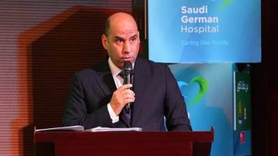 وزير العمل يُسلِّمُ عقودًا لذوي همم ويُكرِّمُ متدربين.. ويُوجِّهُ بتعزيز التعاون في "التدريب من أجل التشغيل" بالمهن المرتبطة بالقطاع الصحي