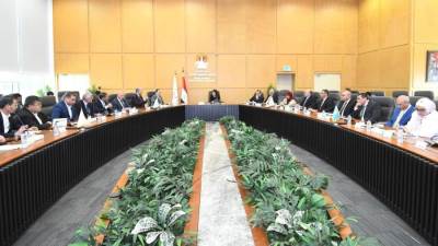  وزيرة الإسكان تتابع الموقف التنفيذي وآخر مستجدات منطقة الأعمال المركزية بالعاصمة الجديدة