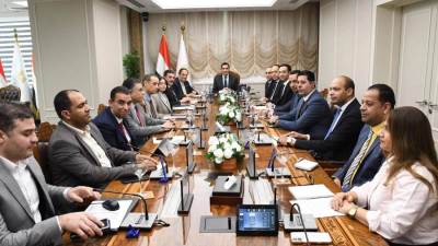 وزير الشباب والرياضة يتابع مستجدات الموقف التنفيذي لاستعدادات استضافة مصر لدورة الألعاب الأفريقية 2027