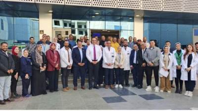 رئيس الرعاية الصحية يُجري مرورًا مفاجئًا على مستشفى السلام ومركز طب أسرة مصطفى كامل ببورسعيد