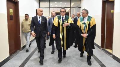 وزير الصحة يترأس مناقشة رسالة دكتوراه مهنية في «حوكمة الطوارئ» بكلية التجارة جامعة عين شمس