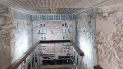  ترميم وتطوير ثلاث مقابر أثرية بجبانة الخوخة بالبر الغربي في الأقصر.. تمهيدًا لافتتاح مقبرتين منهما خلال الفترة المقبلة