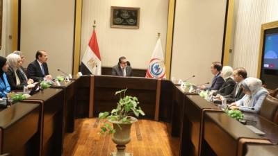 وزير الصحة يبحث مستجدات مدينة اللقاحات ويؤكد إطلاق أكاديمية VBC لتوطين الصناعات الحيوية