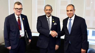 وزير الخارجية يلتقي رئيس المصرف العربي للتنمية الاقتصادية في أفريقيا