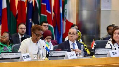 وزير الخارجية يشارك في اجتماع المجموعة الاستشارية الإفريقية مع رئيس البنك الدولي