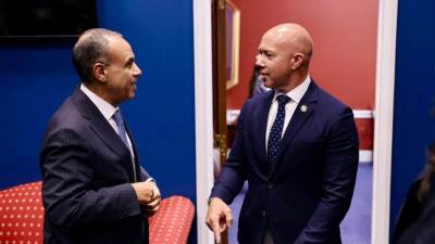 وزير الخارجية يبحث مع رئيس الشئون الخارجية بمجلس النواب الأمريكي العلاقات الثنائية والقضايا الإقليمية