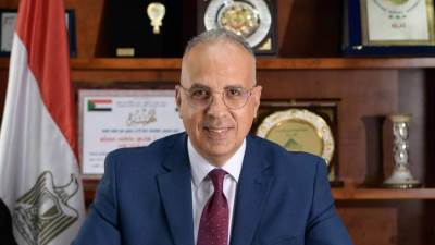 سويلم يتابع جهود هيئة المساحة في حصر وميكنة أراضي الدولة بمحافظة دمياط