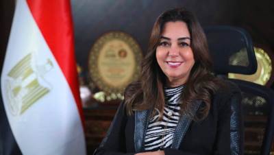 وزيرة التنمية تتلقى تقريرًا من المركز الإعلامي بشأن جهود الاستجابة لشكاوى المواطنين بعدد من المحافظات