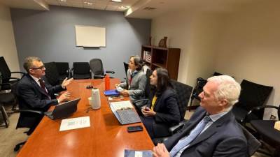 وزير التخطيط يعقد اجتماعًا مع مدير مجموعة بيانات التنمية بالبنك الدولي على هامش اجتماعات الربيع للبنك وصندوق النقد الدوليين