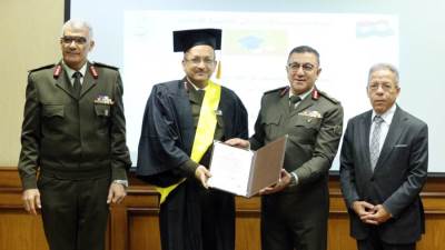 الأكاديمية الطبية العسكرية تنظم مراسم تسليم الشهادات العلمية وتكريم المتميزين من الأطباء العسكريين والمدنيين