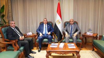 وزير العمل لنقيب المحامين: قانون العمل الجديد يدعم العدالة الناجزة ويعزز استقرار بيئة العمل