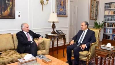 وزير الخارجية يستقبل المبعوث الشخصي للسكرتير العام للأمم المتحدة للشرق الأوسط