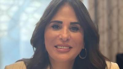 وزيرة الإسكان تصدر قرارًا بتولي عدد من الكوادر الشابة مناصب قيادية بأجهزة المدن الجديدة