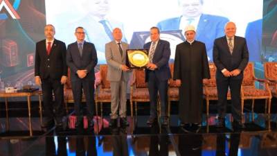 محافظ القاهرة: الاستثمار في التعليم أساس بناء الإنسان ومواكبة التغيرات العالمية